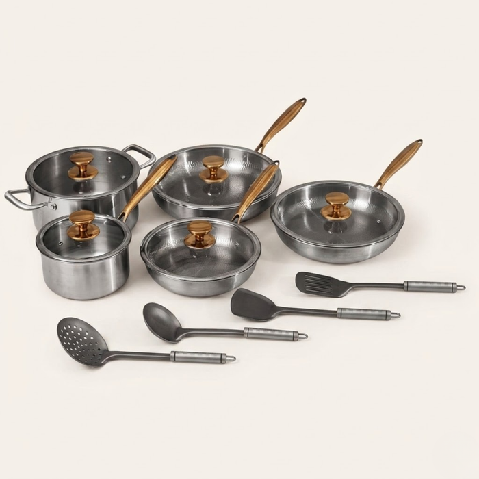 Batería de Cocina Clásica de Titanio Completa (14 Piezas)